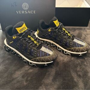 Versace Trigreca